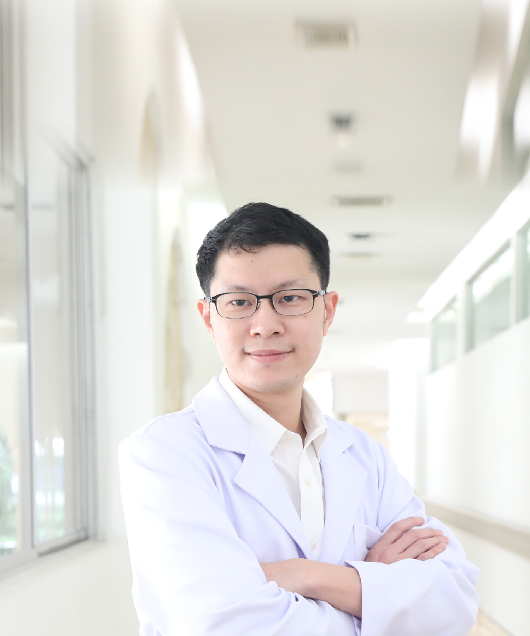 Suppawat Jiraphairot,M.D.