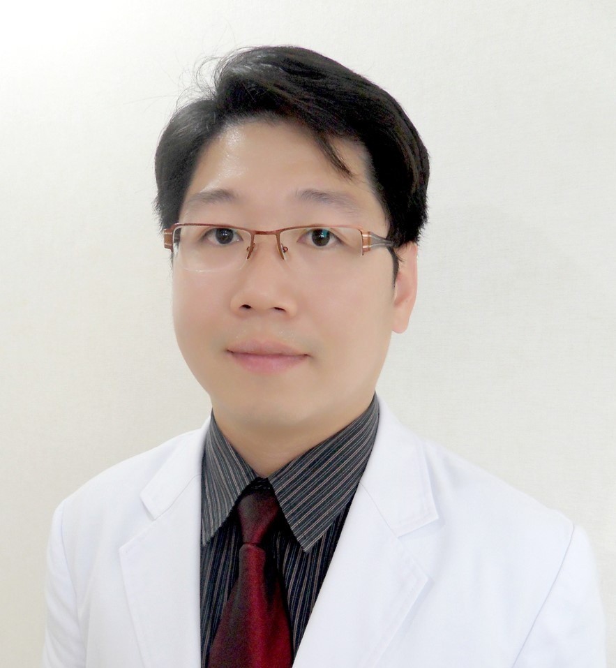 Sarawut Limtanngturakul,M.D.