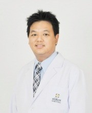 Charlie Laohapand,M.D