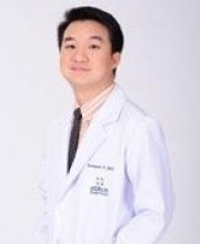 Suwapan Pleumkanitkul,M.D.