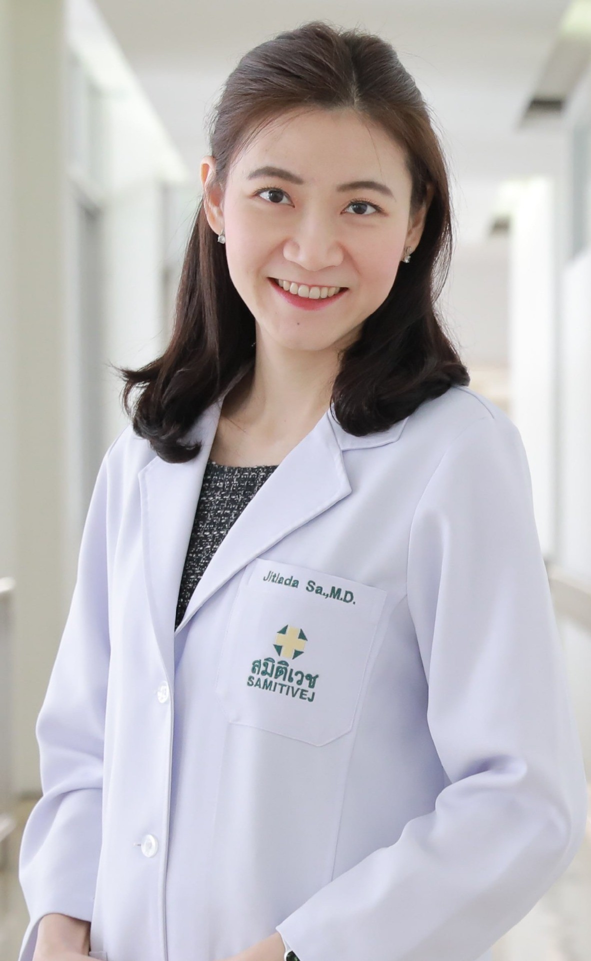 Jitrada Samajarn,M.D.