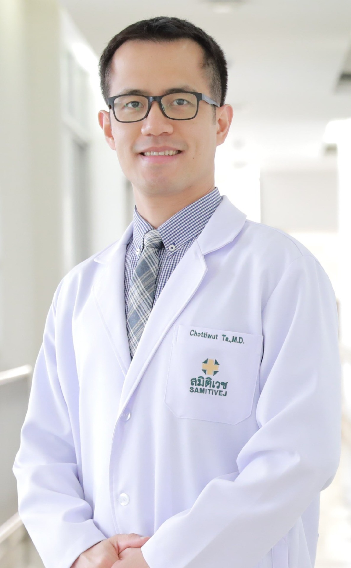 Chottiwut Tansirisitthikul,M.D.