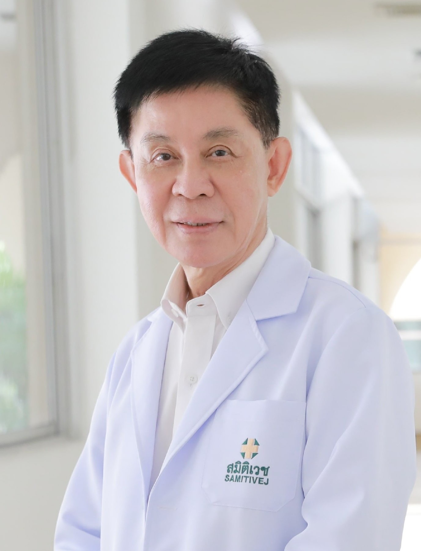 Associate Professor Nopadon Noppakun