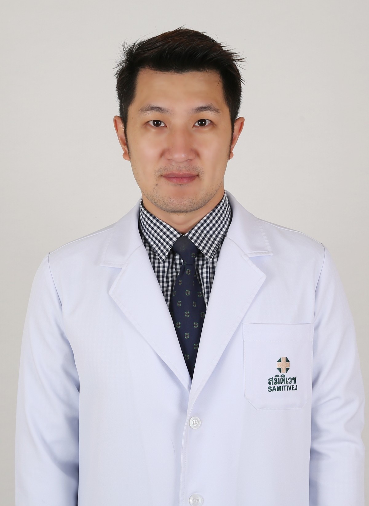 Ekamon Mahapoka,Ph.D.,D.D.S