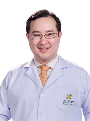 Nuttavut Kantathavorn, M.D.