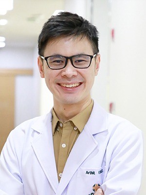 Arthit Pakdeewisedkul, M.D.