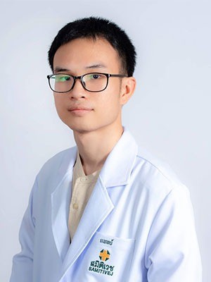 Chayapol Wonglue, M.D.