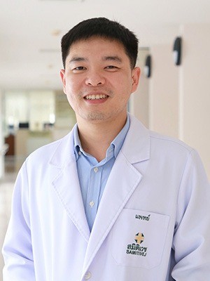 Thanat Nantarat, M.D.