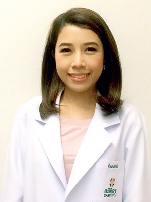 Arpapan Ngamlertdanai, D.D.S.