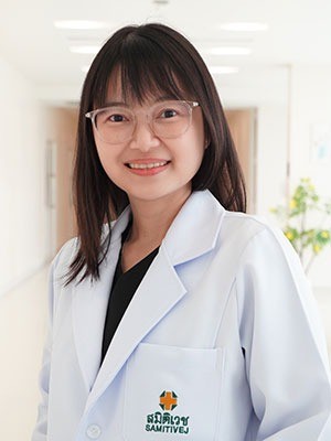 Sararat Tuntipuchitanon, M.D.